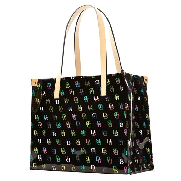 Dooney & Bourke Handbags - Dooney & Bourke IT Medium Shopper Tote